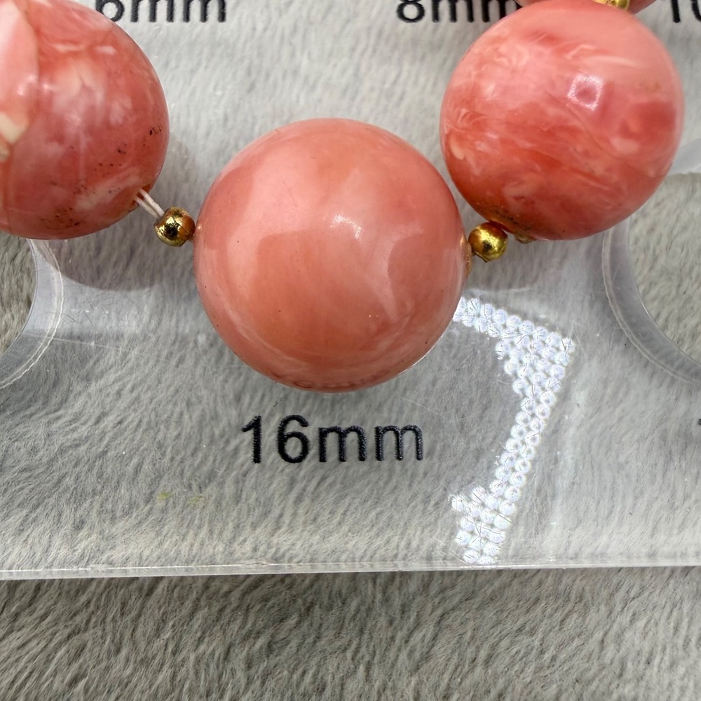 Vintage Beaded Necklace Salmon Pink Acrylic 21" - Picture 6 of 7